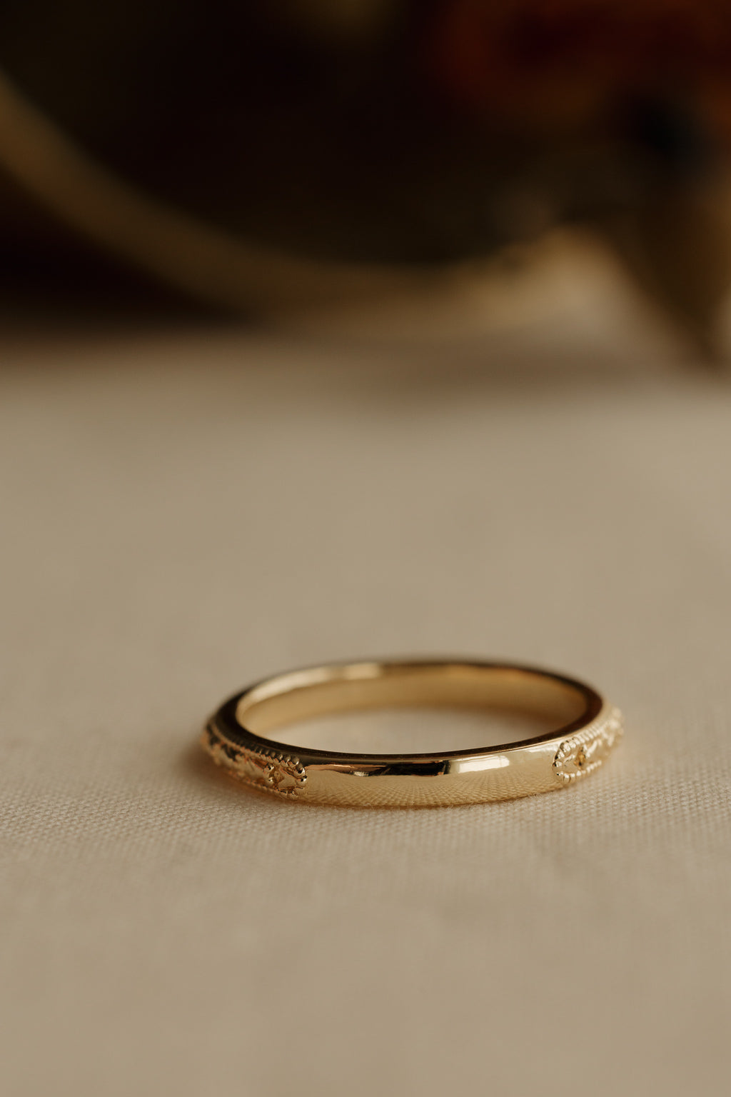 Rounded Floral Gold Band