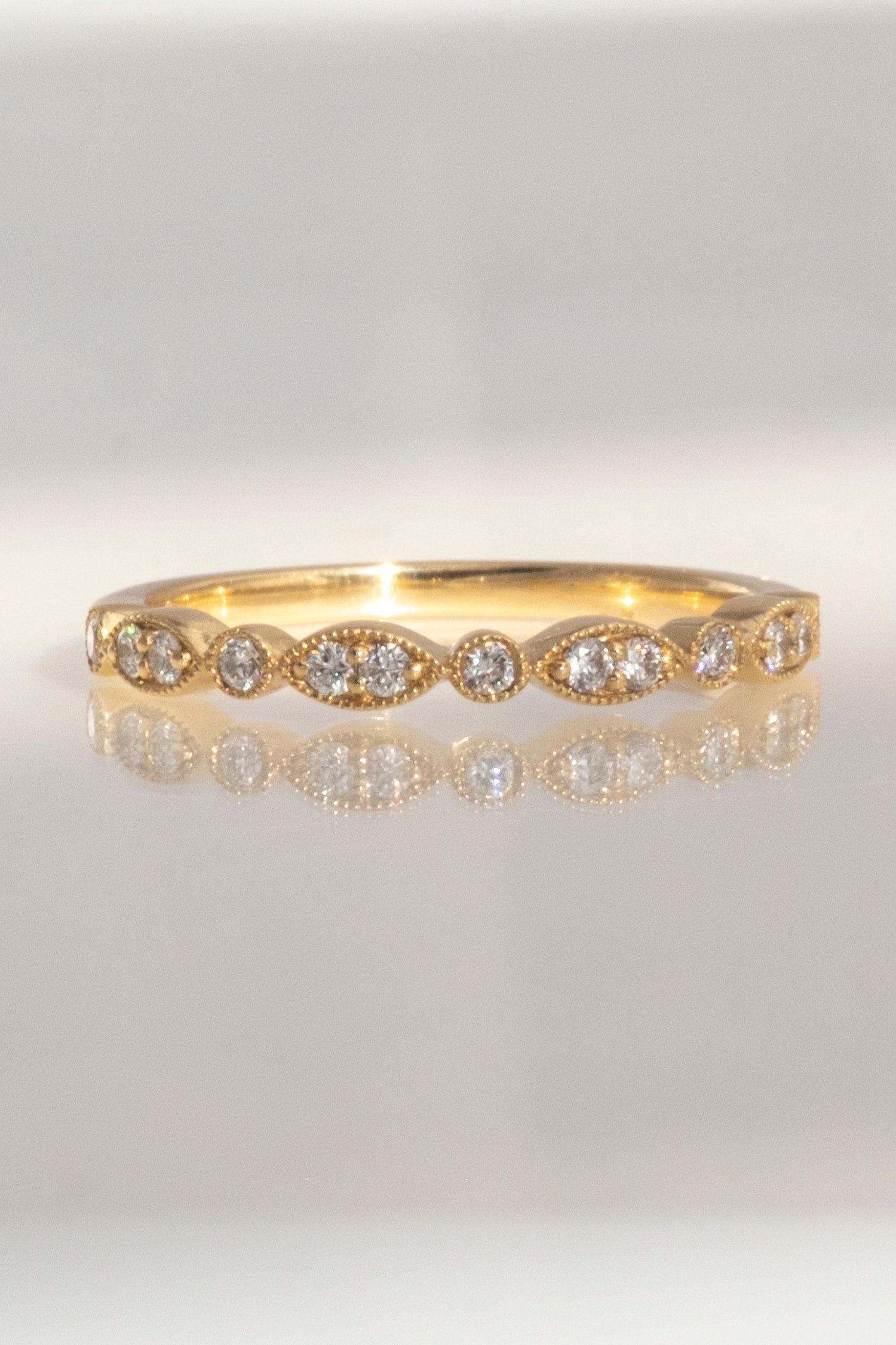 Scalloped Diamond Band